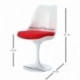 Replica della sedia Tulip chair del famoso designer Eero Saarinen