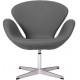 Replica della Swan Chair in cashmere di Arne Jacobsen