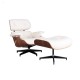 Replica Eames Lounge Chair versione premium in pelle anilina e legno di noce